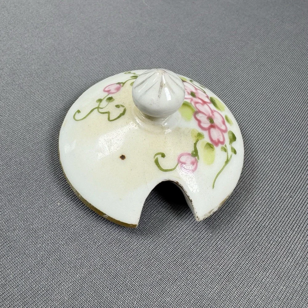 Lefton? Hand-Painted‎ Porcelain Lid